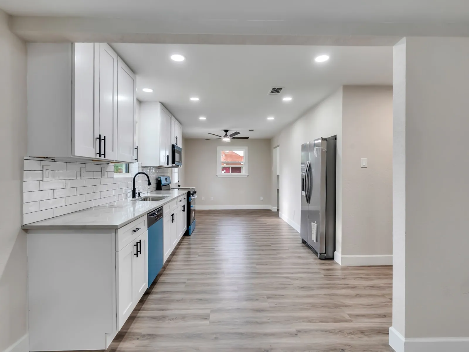 Whole home renovation of a single storey ranch in Grogan’s Mill, The Woodlands, TX